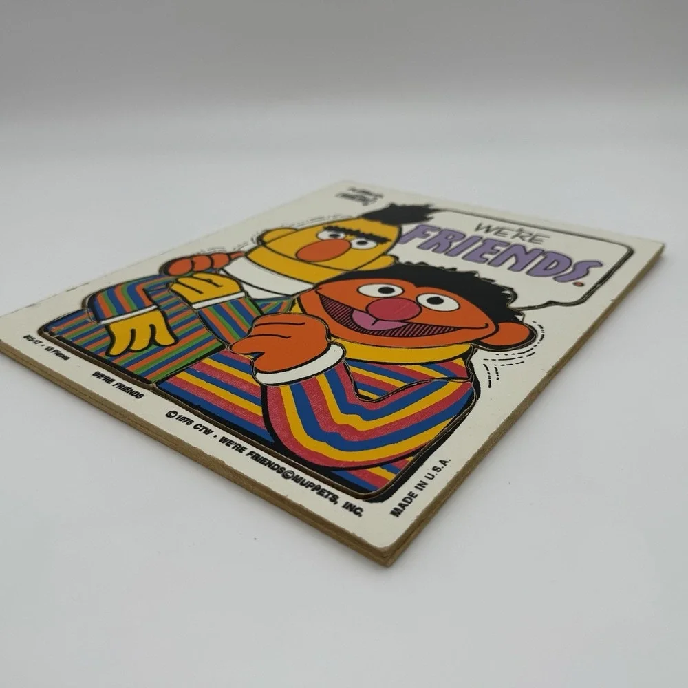 Vintage 1976 PLAYSKOOL Sesame Street Bert‎ & Ernie We're Friends Wood Puzzle 2-5